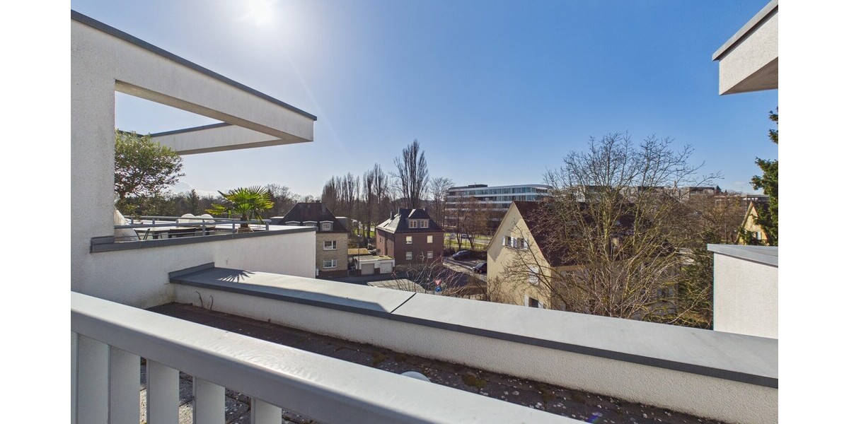 Penthouse mit 2 Dachterrassen, Einbauküche & TG-Stellplatz in Bad Homburg - Einfamilienhaus Bad Homburg vor der Höhe Gonzenheim | Angebot:25353180