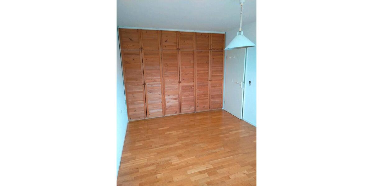 Etagenwohnung Oberursel (Taunus) - 3 Zimmer, 75 m&sup2;, 1.090&euro; | Angebot:26554705