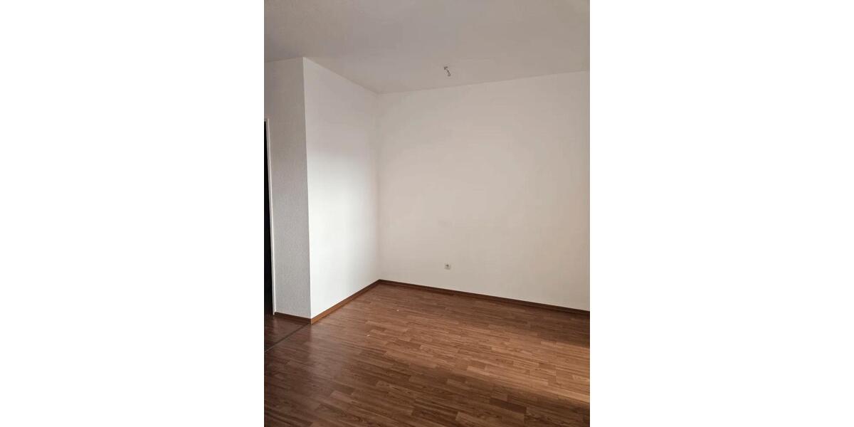 Erdgeschoßwohnung Aschaffenburg Damm - 2 Zimmer, 55 m&sup2;, 950&euro; | Angebot:26130529