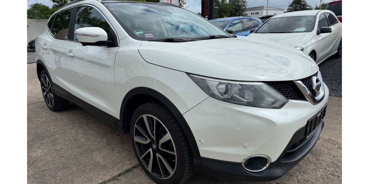Nissan Qashqai 118.000 km 10.490 &euro; Mainaschaff 63814