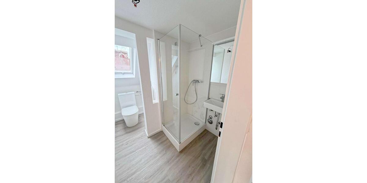 Dachgeschoßwohnung Frankfurt am Main Bonames - 2 Zimmer, 64 m&sup2;, 790&euro; | Angebot:25870896
