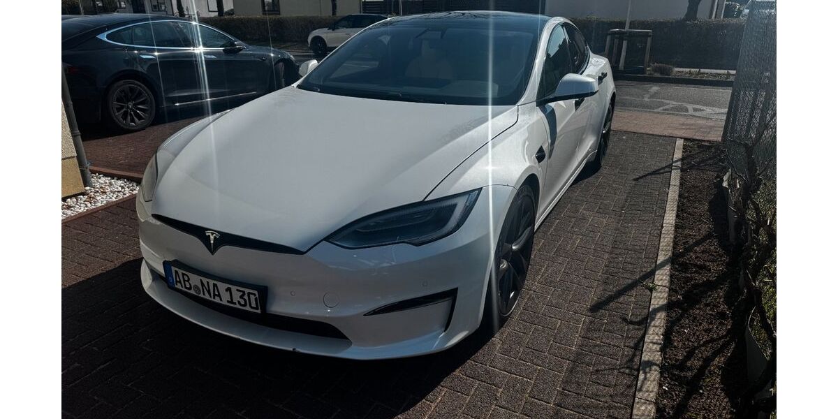 Tesla Model S 24.800 km 62.000 &euro; Großostheim 63762