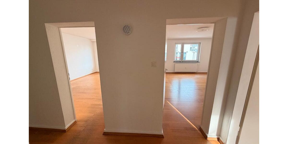 Etagenwohnung Bad Homburg vor der Höhe Berliner Siedlung/Gartenfeld - 3 Zimmer, 78 m&sup2;, 1.220&euro; | Angebot:25722468