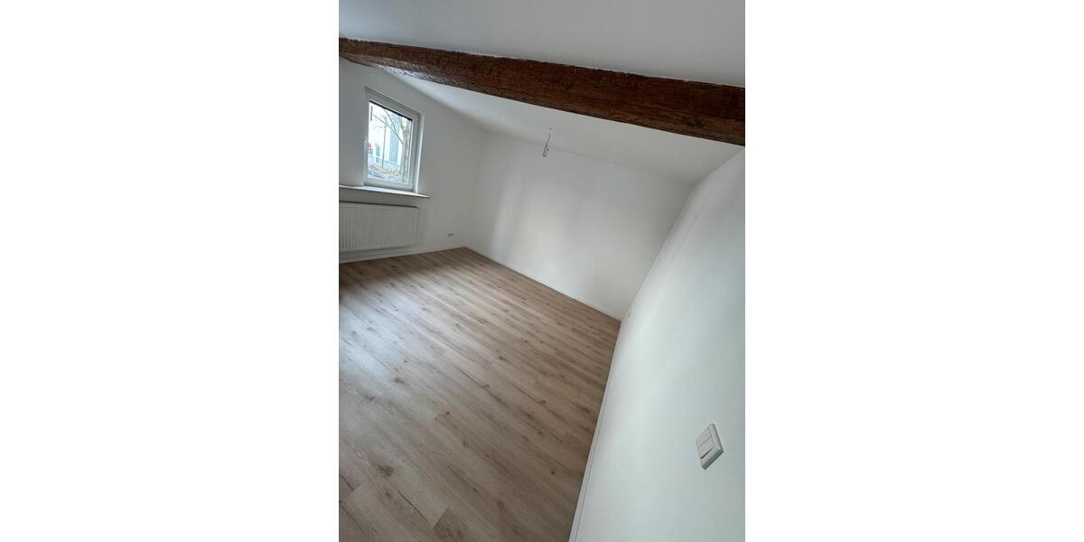 Einfamilienhaus Bad Vilbel - 3 Zimmer, 86 m&sup2;, 1.700&euro; | Angebot:26428895