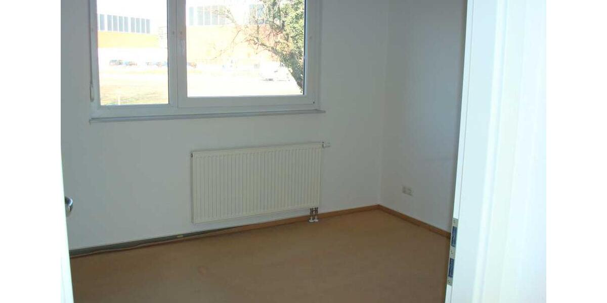 Etagenwohnung Eschborn - 3 Zimmer, 74 m&sup2;, 1.180&euro; | Angebot:27544423