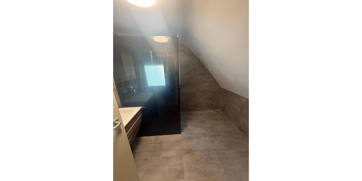 Reihenhaus Ronneburg - 4 Zimmer, 152 m&sup2;, 1.900&euro; | Angebot:25367731