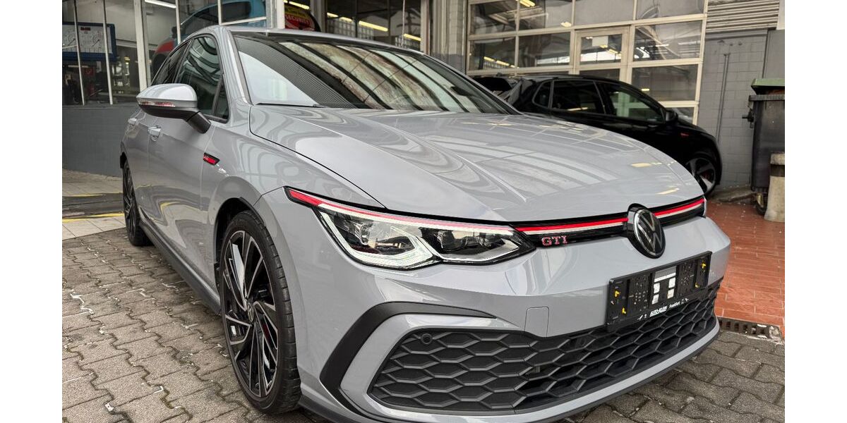 VW Golf 26.674 km 33.850 &euro; Frankfurt am Main 65936