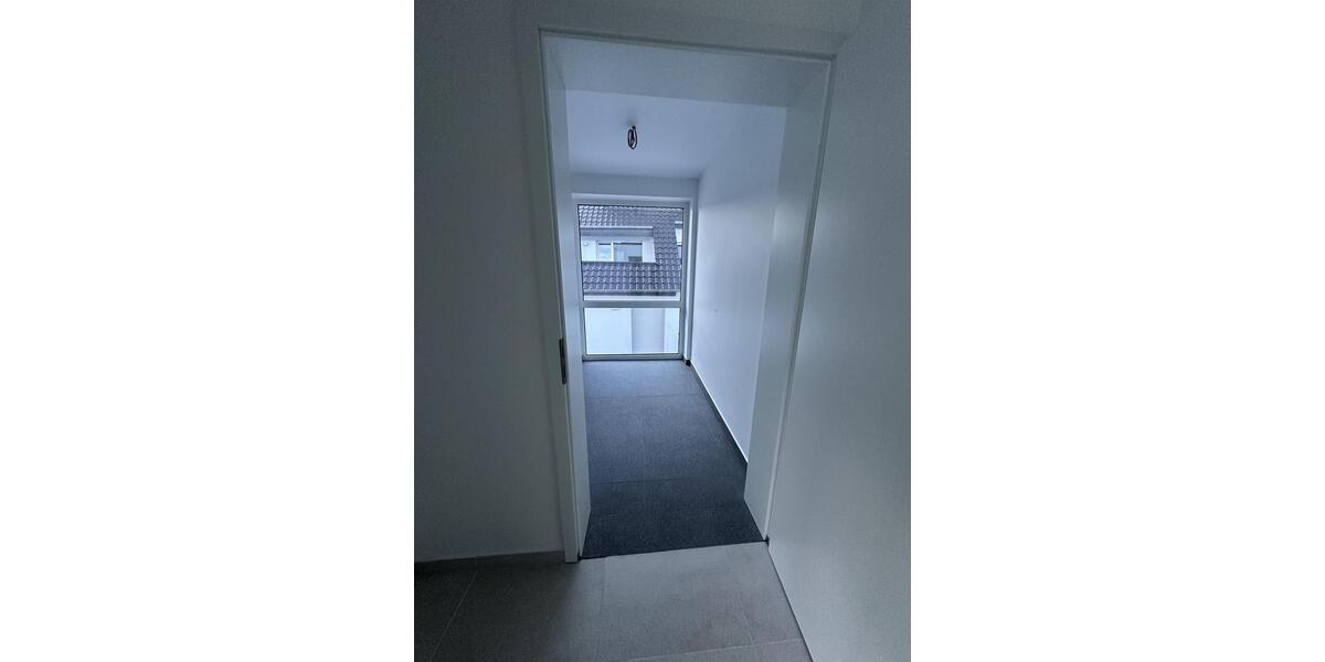 Einfamilienhaus Kelsterbach - 3 Zimmer, 65 m&sup2;, 1.490&euro; | Angebot:25161985