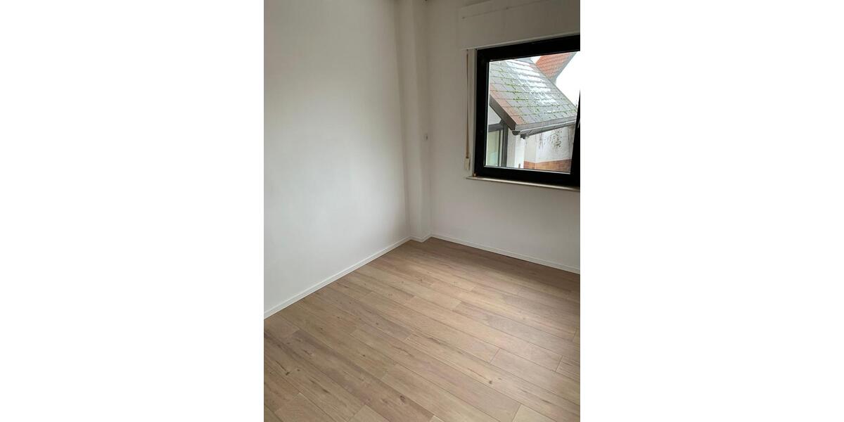 Etagenwohnung Dietzenbach - 1 Zimmer, 31 m&sup2;, 325&euro; | Angebot:24703175