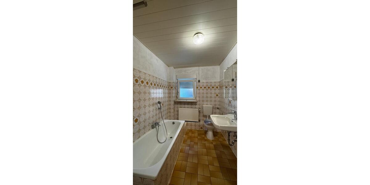 Erdgeschoßwohnung Limeshain - 4 Zimmer, 97 m&sup2;, 259.000&euro; | Angebot:25332533