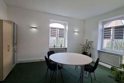 Gewerbeobjekt Frankfurt am Main / Niederrad Niederrad - 1.670&euro; | Angebot:23850616