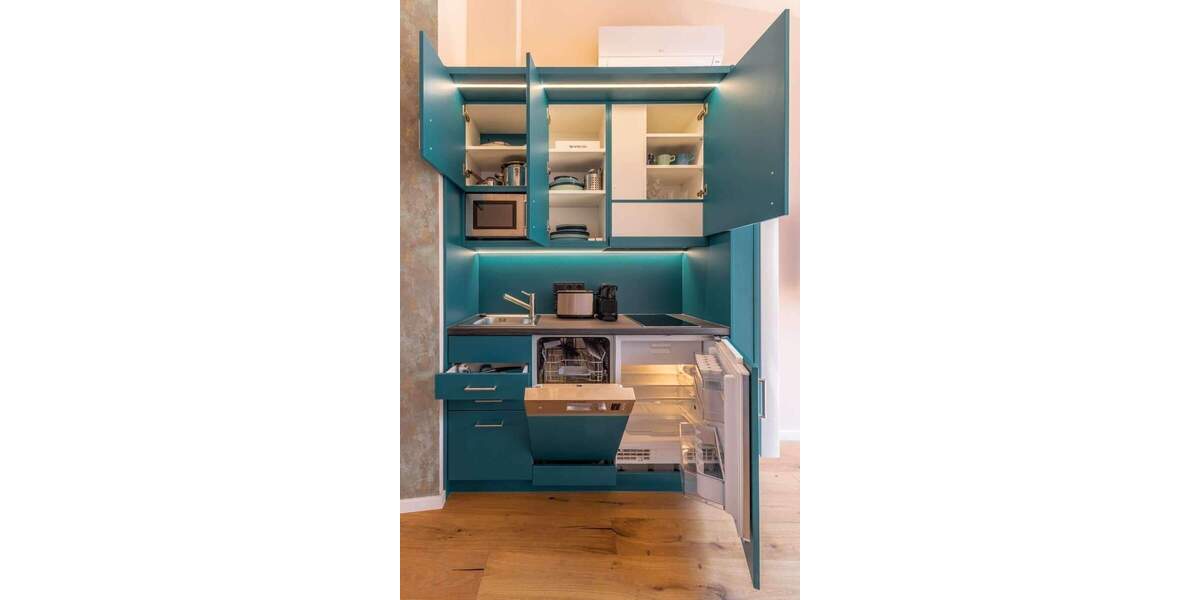 Etagenwohnung Frankfurt am Main Innenstadt - 1 Zimmer, 63 m&sup2;, 3.280&euro; | Angebot:25876946