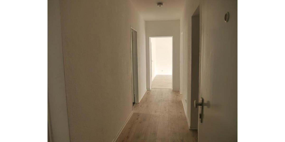 Etagenwohnung Hanau Großauheim - 3 Zimmer, 69 m&sup2;, 656&euro; | Angebot:25781591