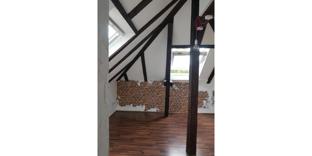 Dachgeschoßwohnung Bad Homburg vor der Höhe Gonzenheim - 1 Zimmer, 45 m&sup2;, 560&euro; | Angebot:25782749