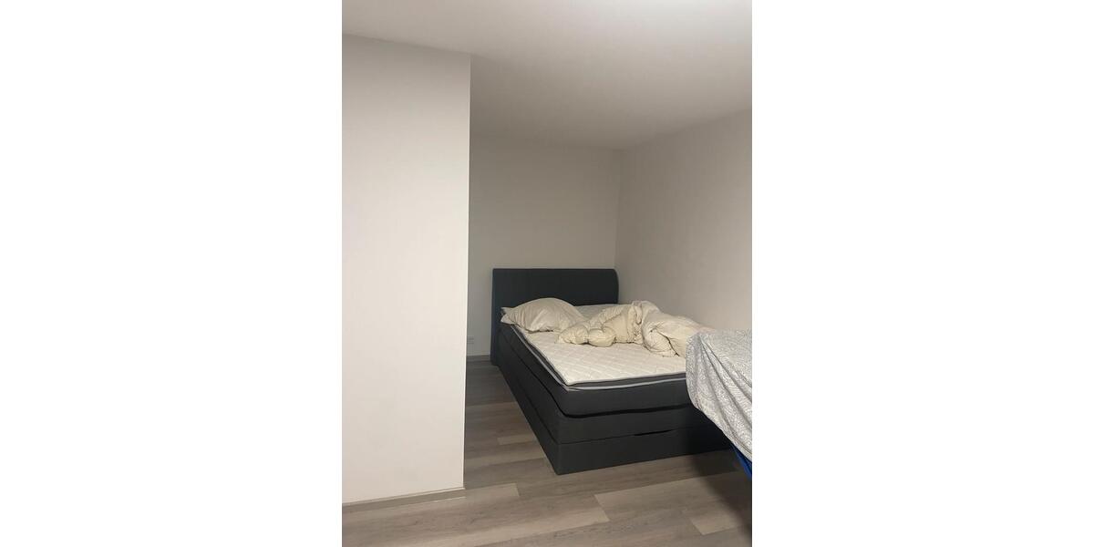 Etagenwohnung Frankfurt am Main - 1 Zimmer, 36 m&sup2;, 1.350&euro; | Angebot:23766743
