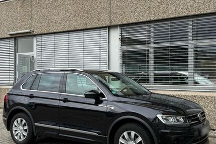 VW Tiguan 87.000 km 20.300 &euro; Offenbach 63069