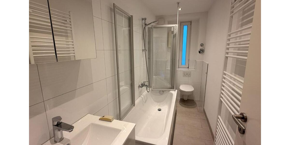 Etagenwohnung Frankfurt am Main Bockenheim - 3 Zimmer, 80 m&sup2;, 1.590&euro; | Angebot:25755743