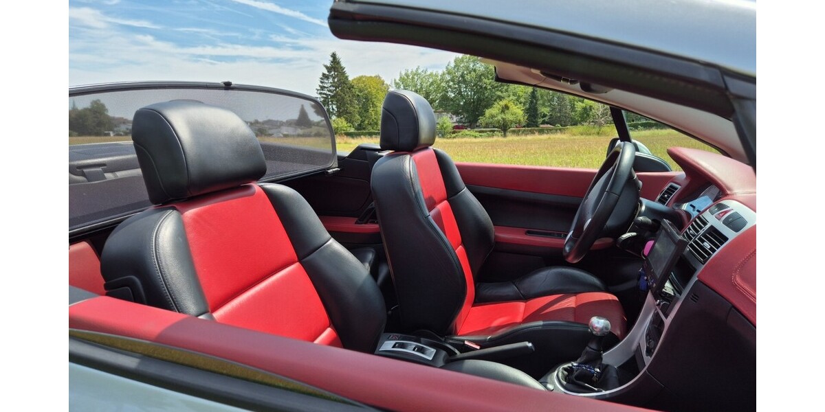 Peugeot 307 CC 220.000 km 2.850 &euro; Nidderau 61130