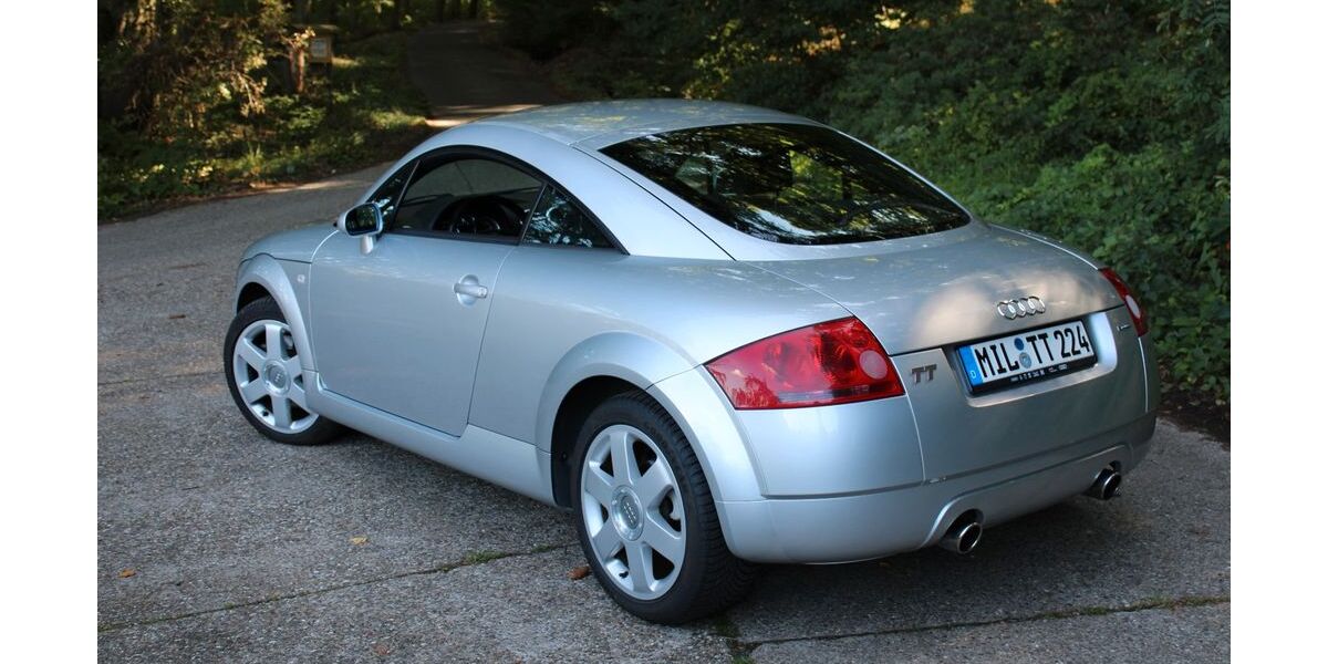 Audi TT 218.000 km 8.400 &euro; Büdingen 63654