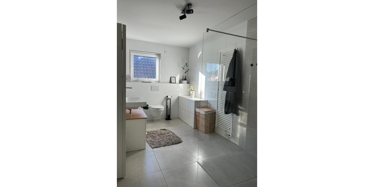 Etagenwohnung Seligenstadt - 3 Zimmer, 101 m&sup2;, 1.560&euro; | Angebot:25159540