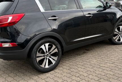 Kia Sportage 146.955 km 5.899 &euro; Hanau 63452