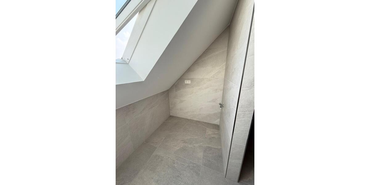 Dachgeschoßwohnung Frankfurt am Main Innenstadt 2 - 2 Zimmer, 50 m&sup2;, 1.075&euro; | Angebot:25560530