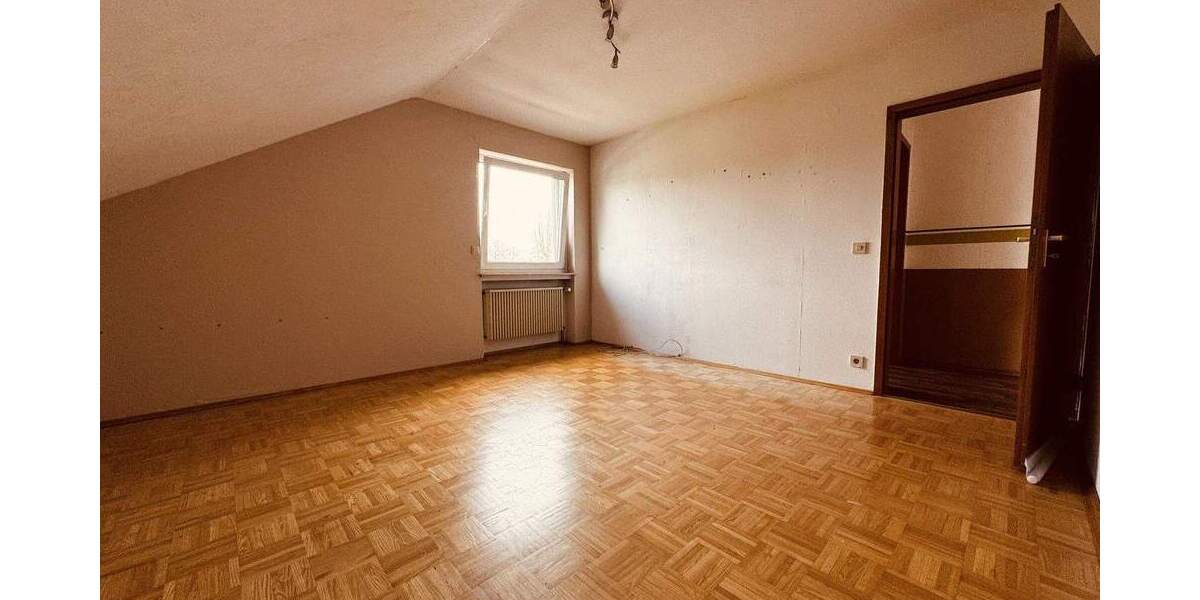 Einfamilienhaus Büdingen Diebach - 8 Zimmer, 178 m&sup2;, 409.000&euro; | Angebot:25751205