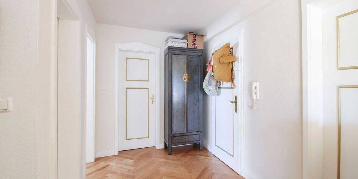 Etagenwohnung Bad Homburg vor der Höhe Bad Homburg - 3 Zimmer, 83 m&sup2;, 365.000&euro; | Angebot:26608496
