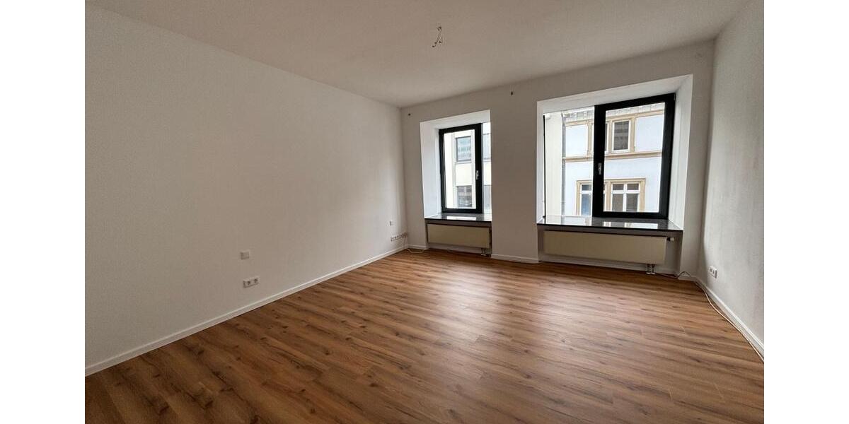Etagenwohnung Frankfurt am Main Innenstadt - 3 Zimmer, 116 m&sup2;, 2.390&euro; | Angebot:24871437