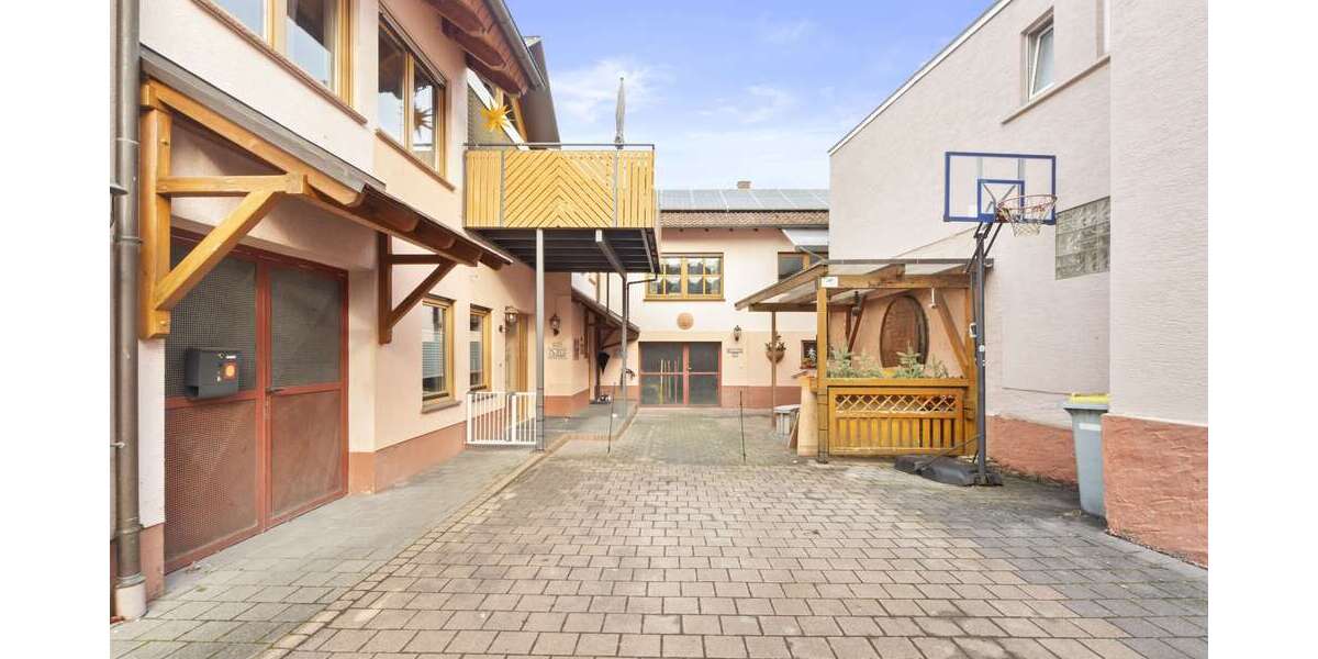 Einfamilienhaus Freigericht - 12 Zimmer, 290 m&sup2;, 699.000&euro; | Angebot:25887108