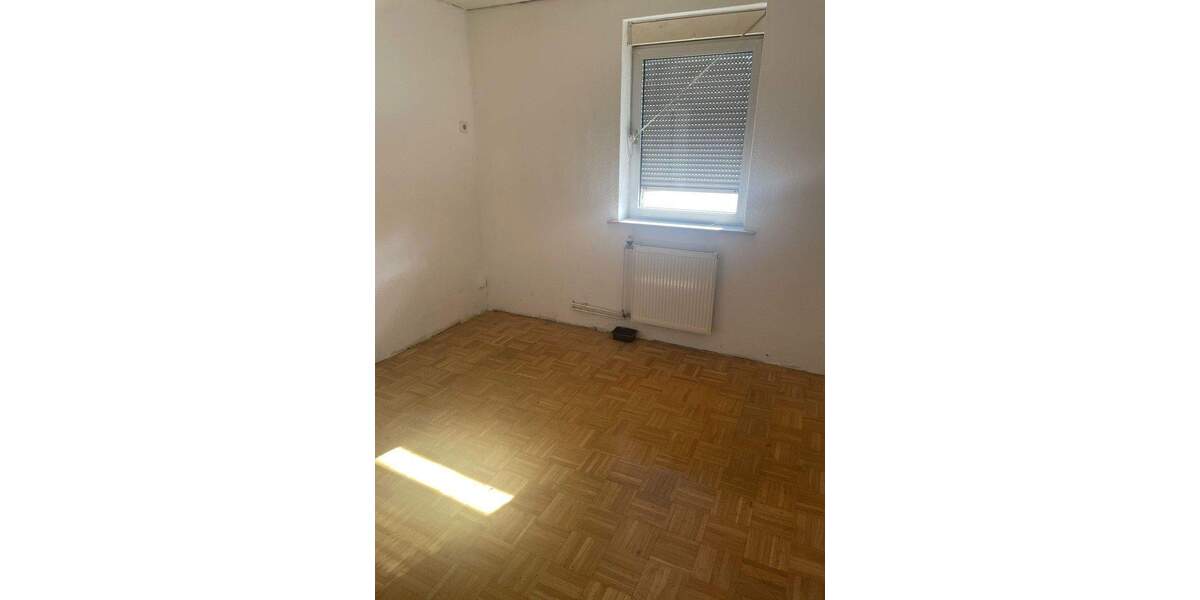 Doppelhaushälfte Frankfurt Harheim - 7 Zimmer, 170 m&sup2;, 600.000&euro; | Angebot:25820766