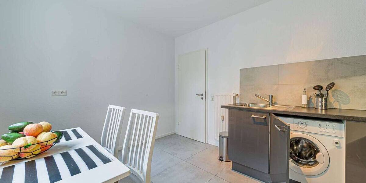 Etagenwohnung Frankfurt am Main Westend-Süd - 3 Zimmer, 92 m&sup2;, 3.740&euro; | Angebot:26819603