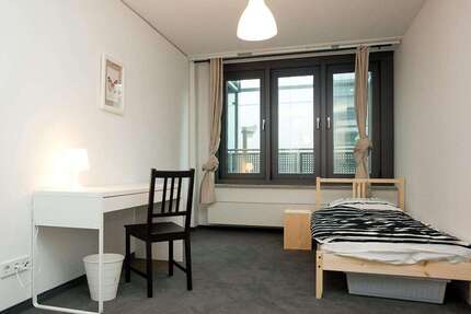 Zimmer Frankfurt am Main Bahnhofsviertel - 575&euro; | Angebot:25998210
