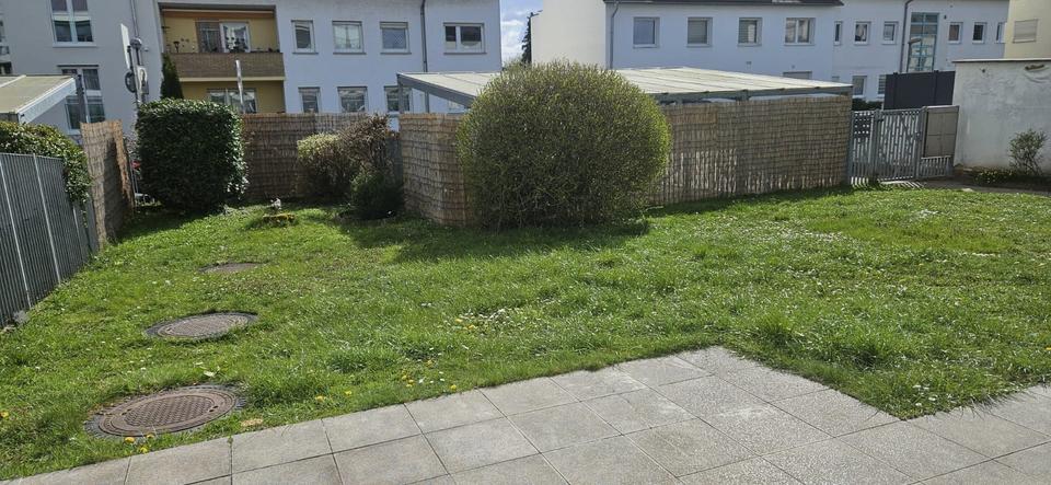 Erdgeschoßwohnung Frankfurt am Main Mitte-West - 4 Zimmer, 128 m&sup2;, 2.050&euro; | Angebot:25923522