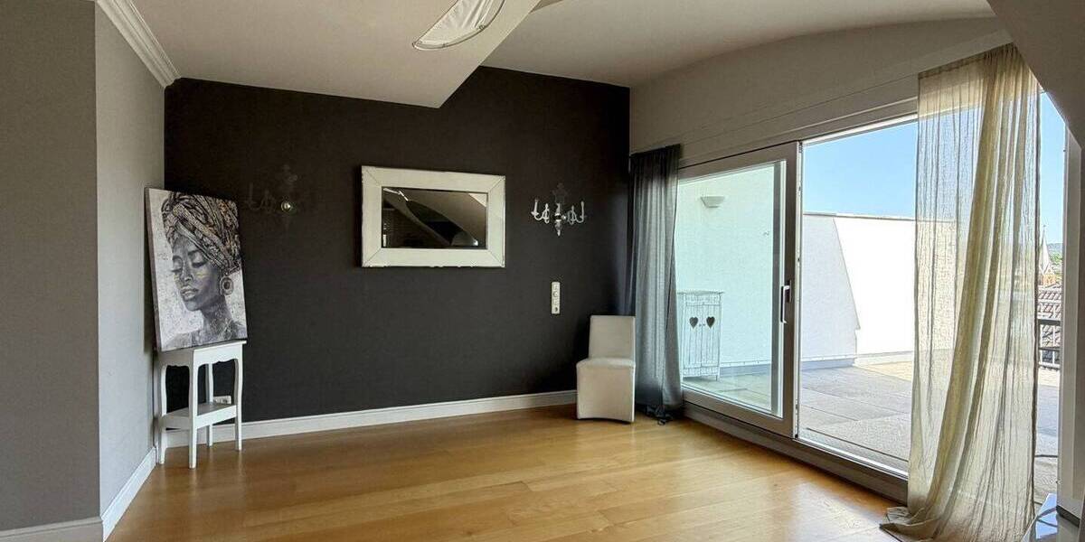 Etagenwohnung Aschaffenburg Schweinheim - 2 Zimmer, 89 m&sup2;, 398.000&euro; | Angebot:26894089