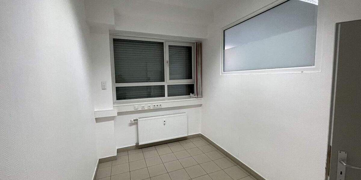 Gewerbeobjekt Frankfurt am Main Nied - 5 Zimmer, 2.650&euro; | Angebot:25690930