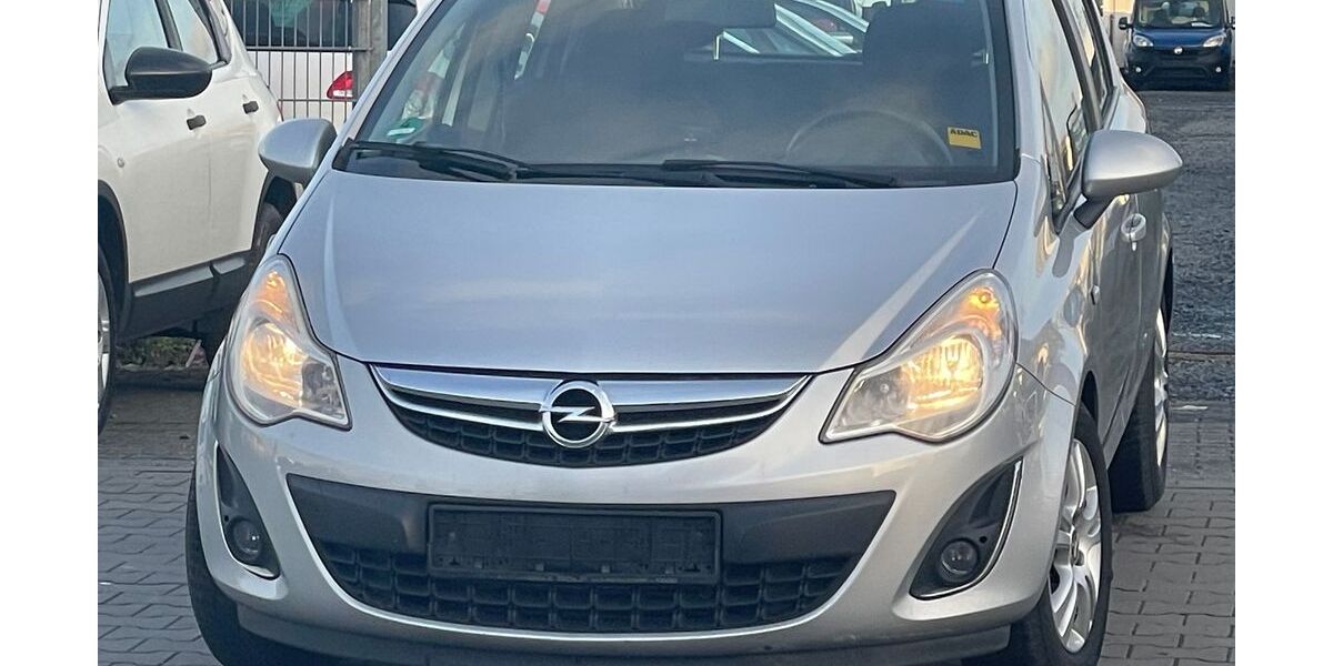 Opel Corsa 191.000 km 2.199 &euro; Dietzenbach 63128