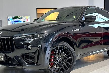 Maserati Levante 11.360 km 75.980 &euro; Rodgau-Weiskirchen/nähe Frankfurt am Main 63110