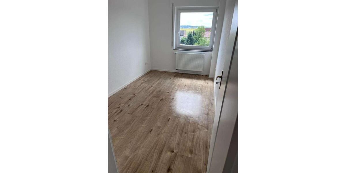 Etagenwohnung Großostheim - 3 Zimmer, 76 m&sup2;, 663&euro; | Angebot:26181774