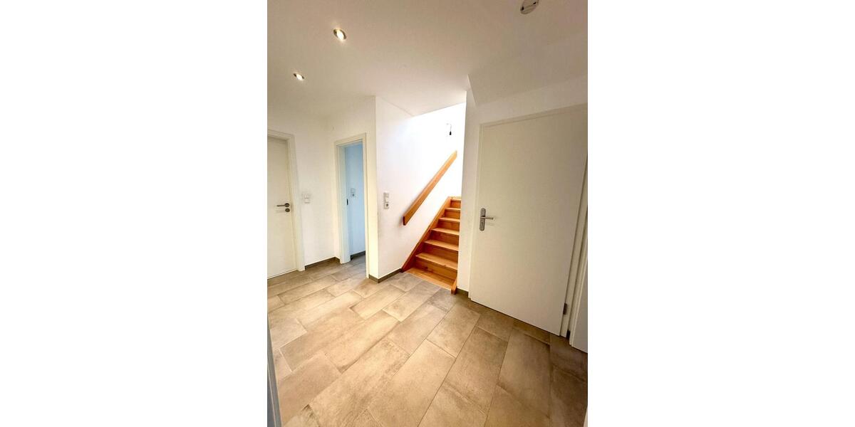Maisonettenwohnung Mühlheim am Main - 4 Zimmer, 110 m&sup2;, 1.775&euro; | Angebot:25327585