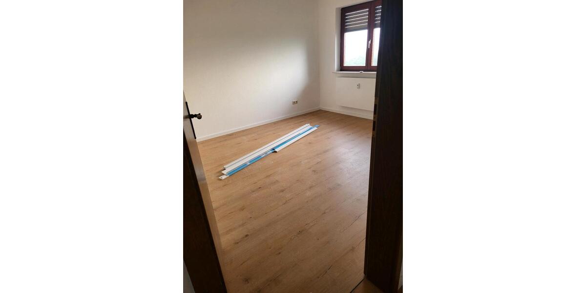 Erdgeschoßwohnung Nidderau - 3.5 Zimmer, 100 m&sup2;, 1.430&euro; | Angebot:27630806