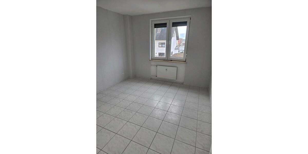 Etagenwohnung Aschaffenburg Damm - 4 Zimmer, 101 m&sup2;, 335.000&euro; | Angebot:26327225