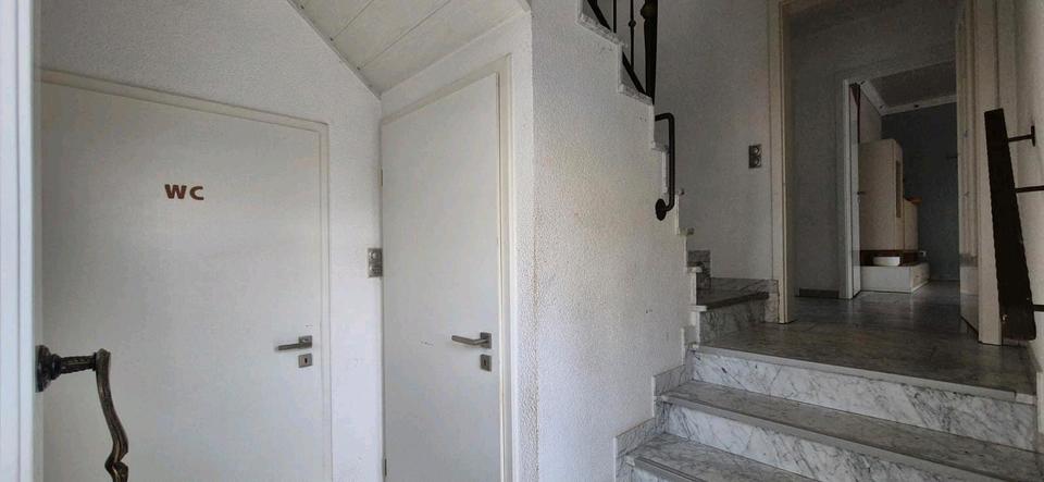Einfamilienhaus Limeshain - 5 Zimmer, 187 m&sup2;, 370.000&euro; | Angebot:26638346