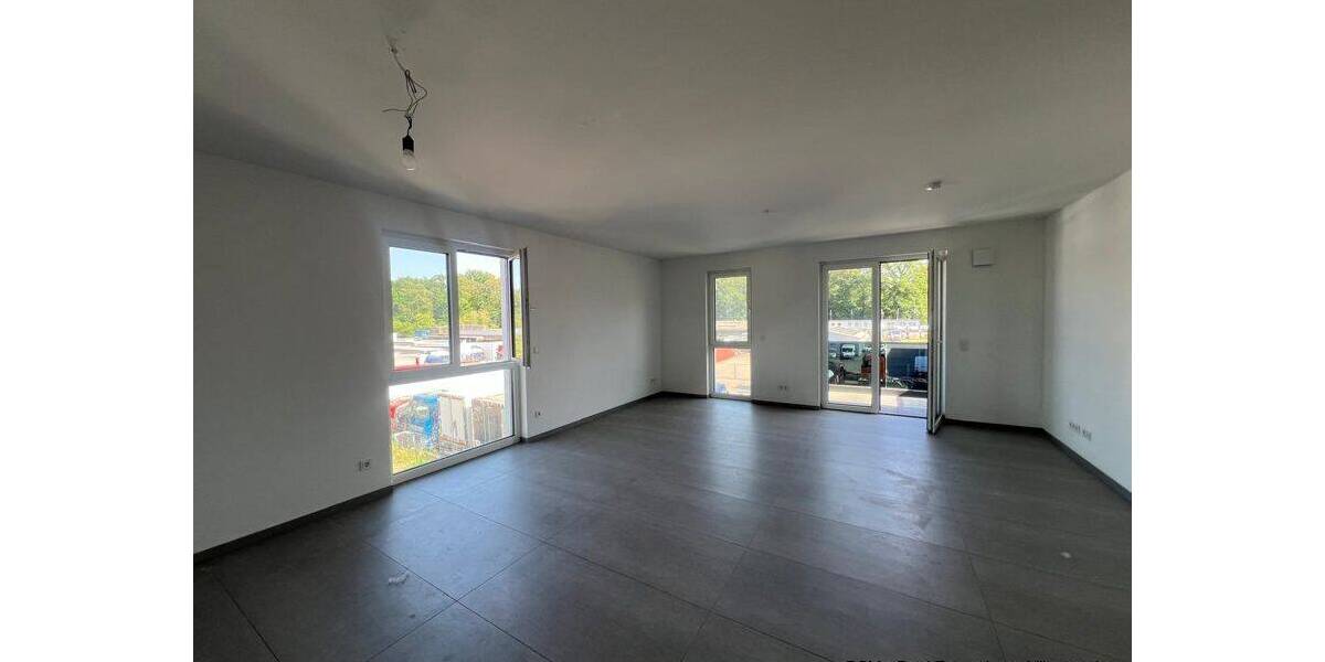 Etagenwohnung Mühlheim - 3 Zimmer, 85 m&sup2;, 1.350&euro; | Angebot:26358377