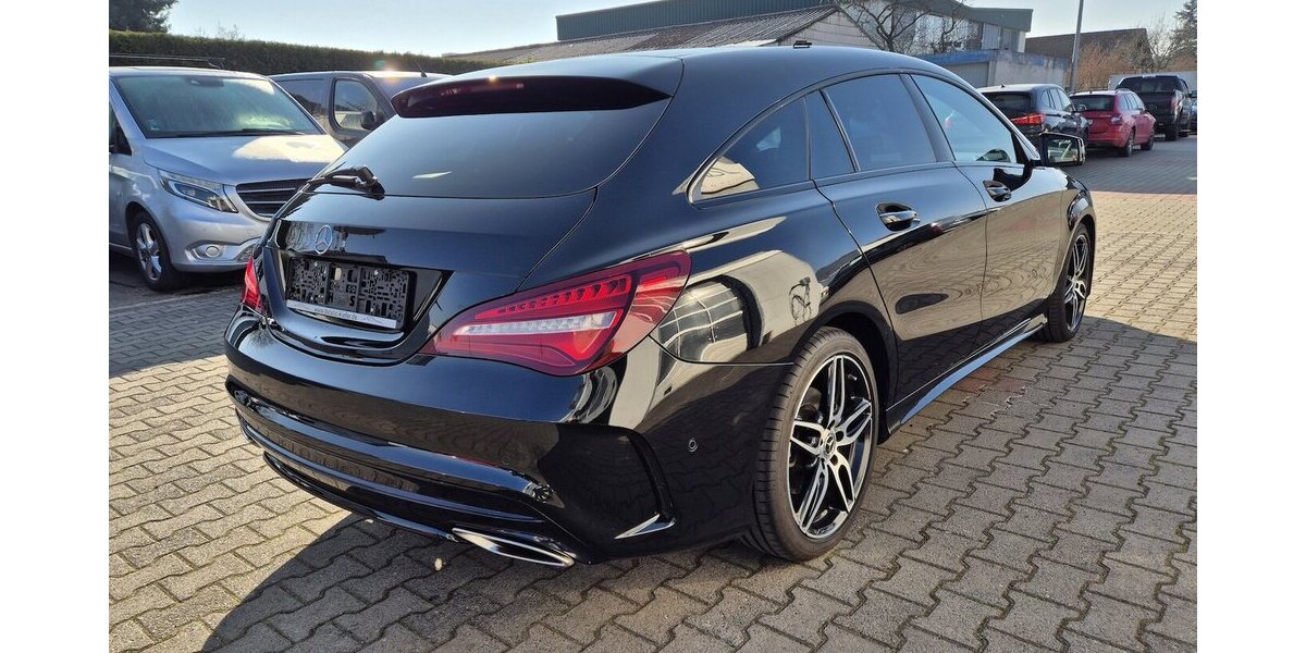 Mercedes-Benz CLA 200 Shooting Brake AMG Line Panoramadach, Rück 102.333 km 17.290 &euro; Rodgau 63110