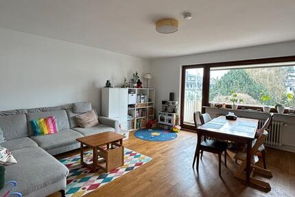 Wohnung Frankfurt am Main Ginnheim - 3 Zimmer, 81 m&sup2;, 1.100&euro; | Angebot:26013344