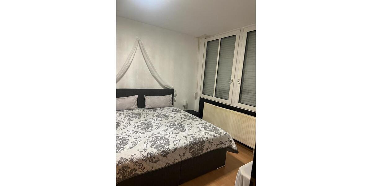 Dachgeschoßwohnung Florstadt - 2 Zimmer, 80 m&sup2;, 900&euro; | Angebot:25756788