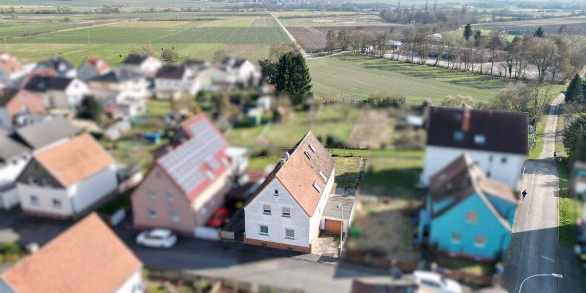 Einfamilienhaus Wöllstadt Nieder-Wöllstadt - 7 Zimmer, 189 m&sup2;, 489.000&euro; | Angebot:25689272