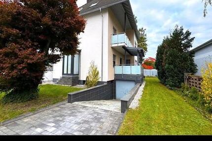Haus Obertshausen - 9 Zimmer, 210 m&sup2;, 795.000&euro; | Angebot:26798370