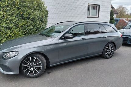 Mercedes-Benz E 200 178.000 km 21.700 &euro; Dreieich 63303